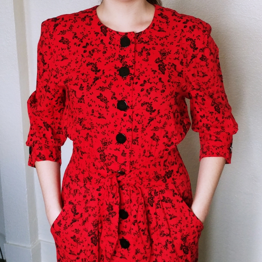 VINTAGE 80s Vibrant Floral Print Tie Waist Dress